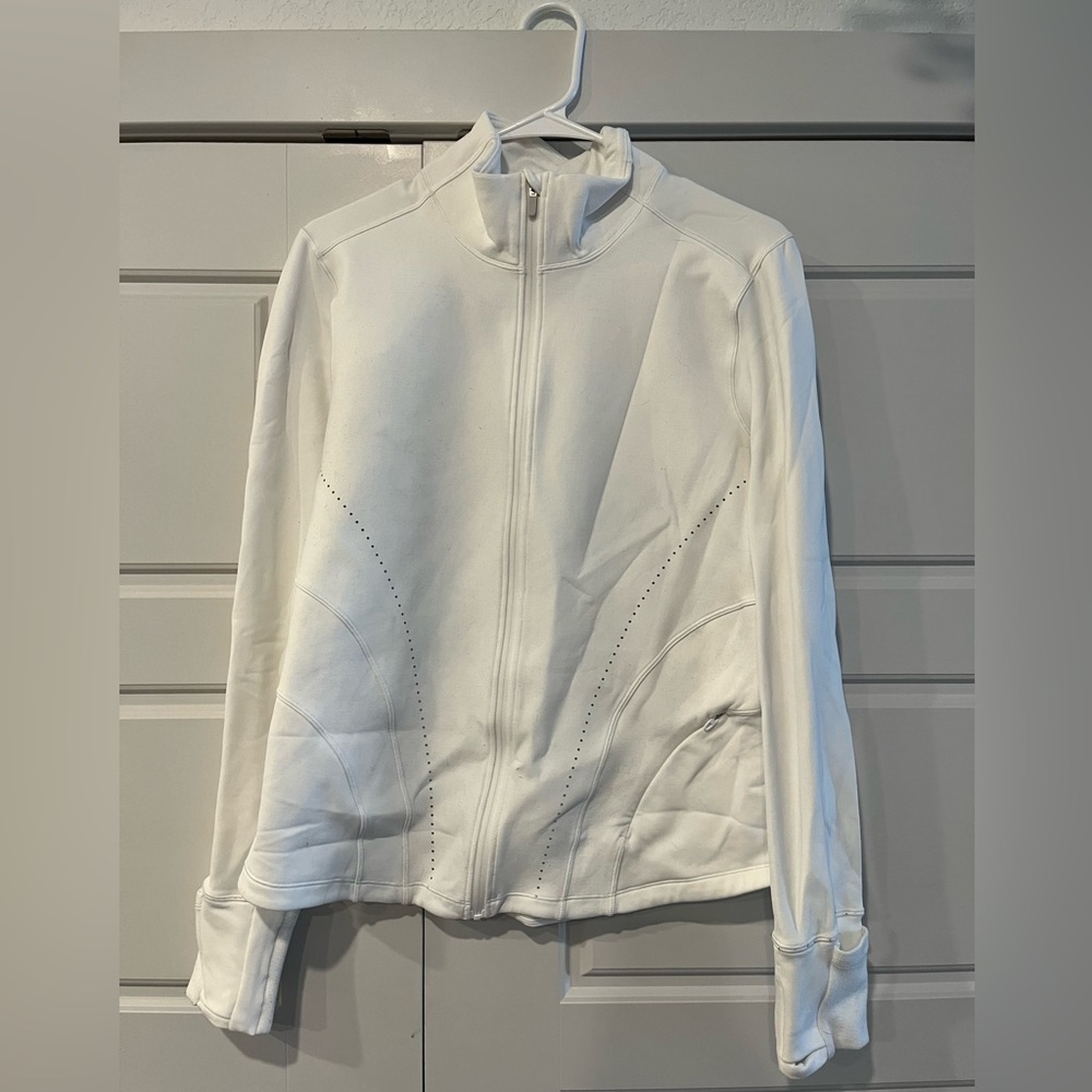white lulu zip up